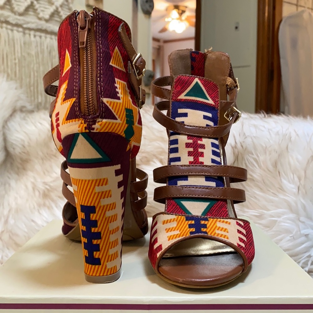 Stunning Heels!!